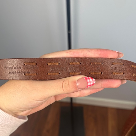 Amanda Smith Brown Leather Belt Cross Stitched Detail Brass Buckle 28.5–32.5 - Picture 4 of 4